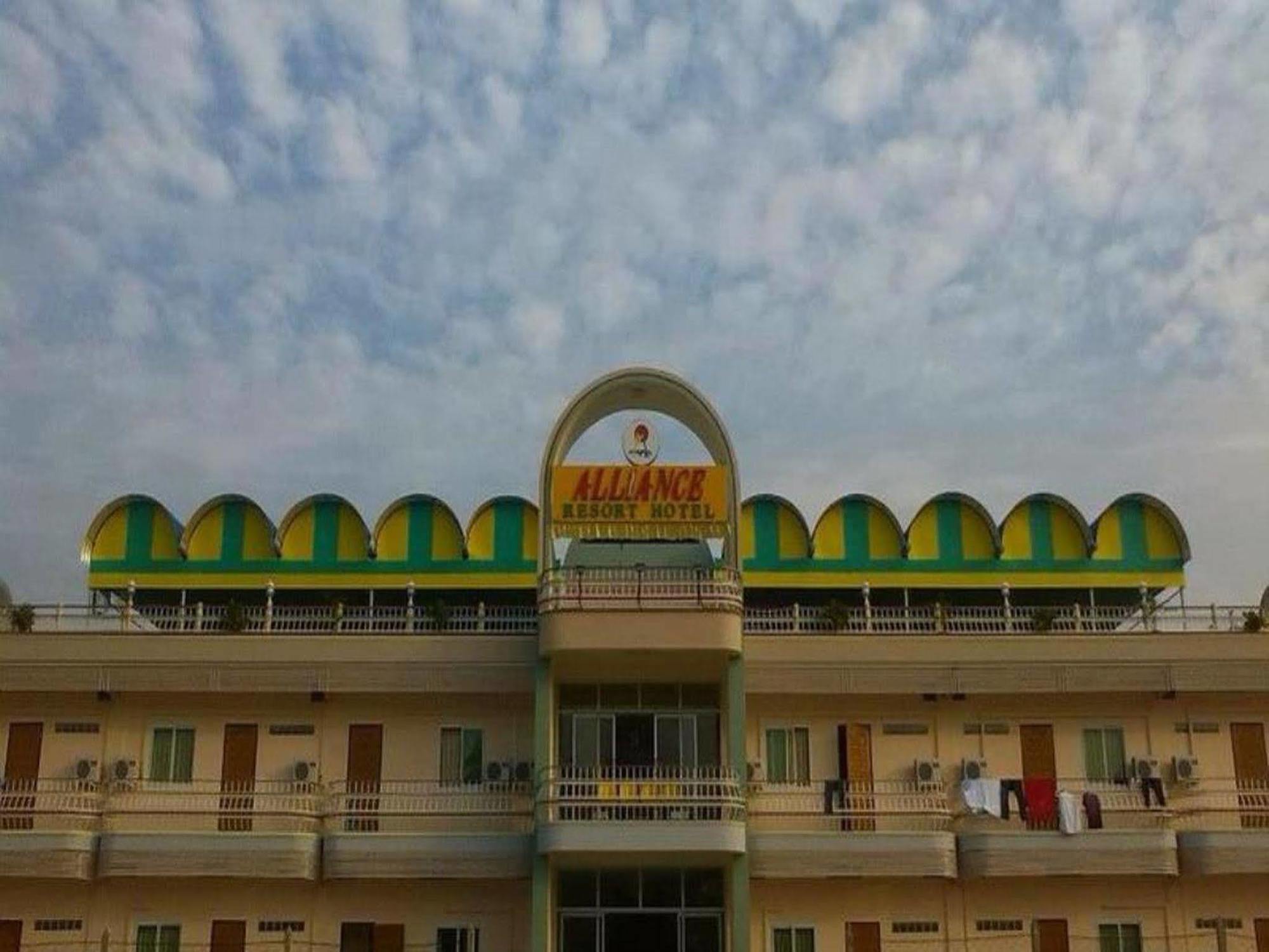 Alliance Resort Hotel Chaung Thar Zewnętrze zdjęcie